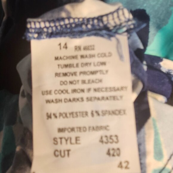 N Touch Women's Medium Multicolored Patterned Shirt - Picture 4 of 4